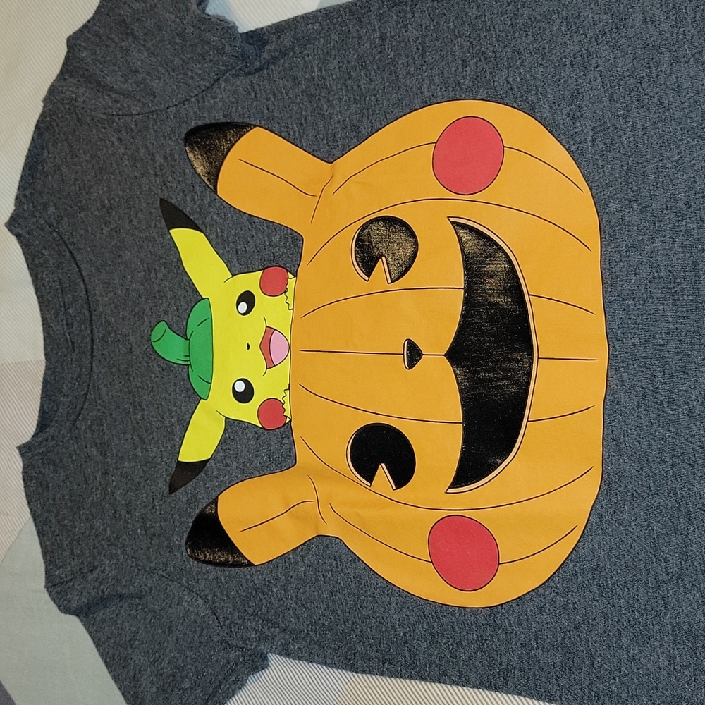 Pokemon Pikachu Pumpkin T-Shirt - Picture 1 of 4